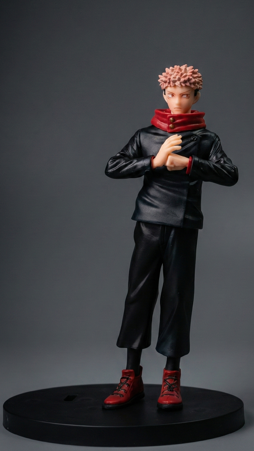 Jujutsu Kaisen: Yuji Itadori (Black Uniform & Red Shoes) Action Figure (18Cm) Hellzone