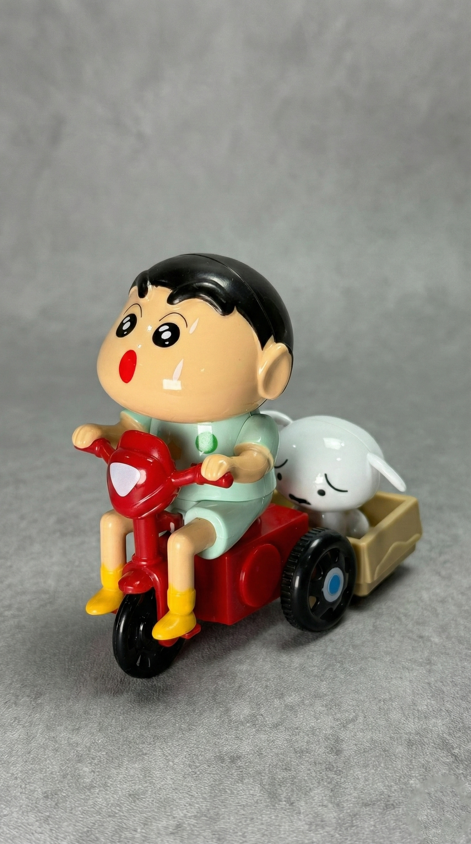 Shin-chan & Shiro Tricycle Figure| Hellzone