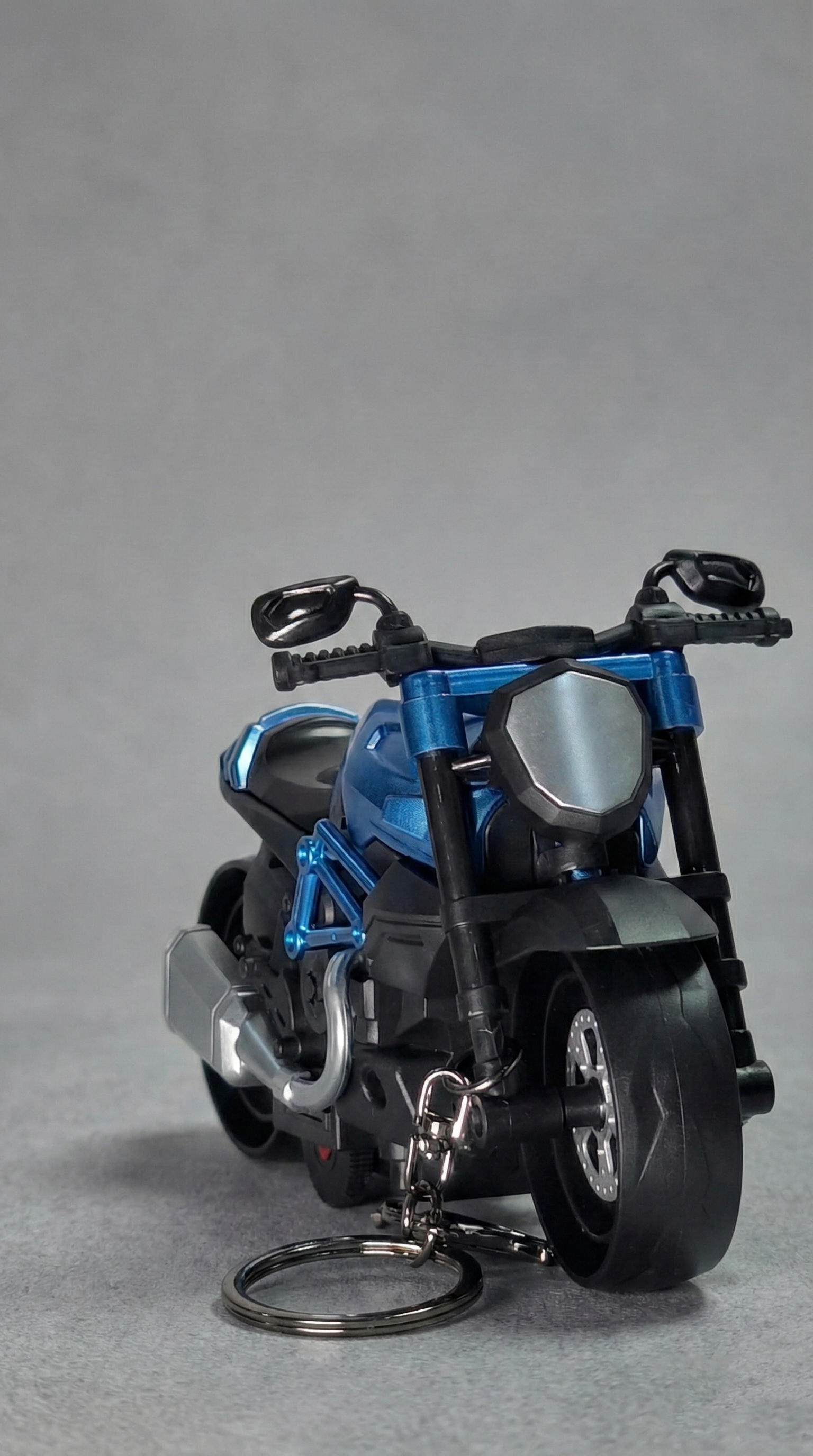 Sport Street Motorcycle Blue Metallic Finish Front View Replica Keychain | Hellzone