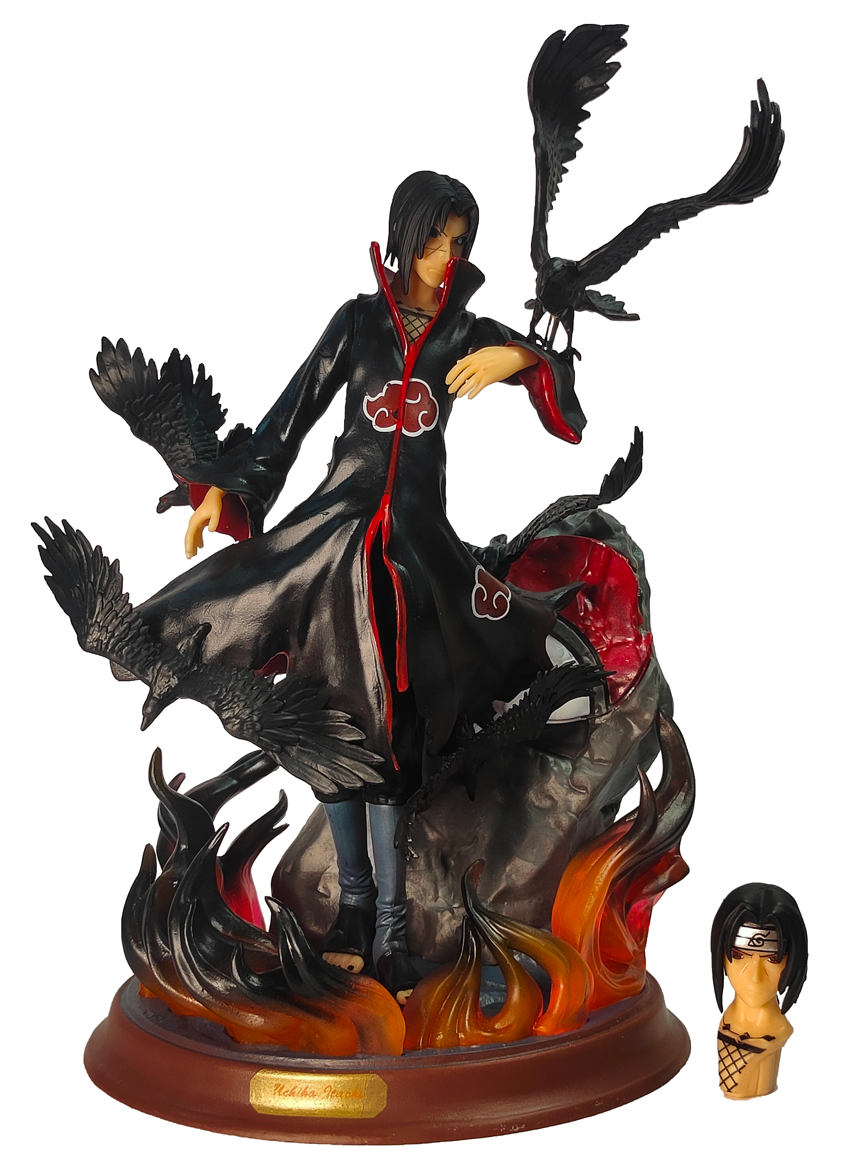 Naruto Shippuden: Itachi Uchiha with Crows – 28 cm Premium Action Figure