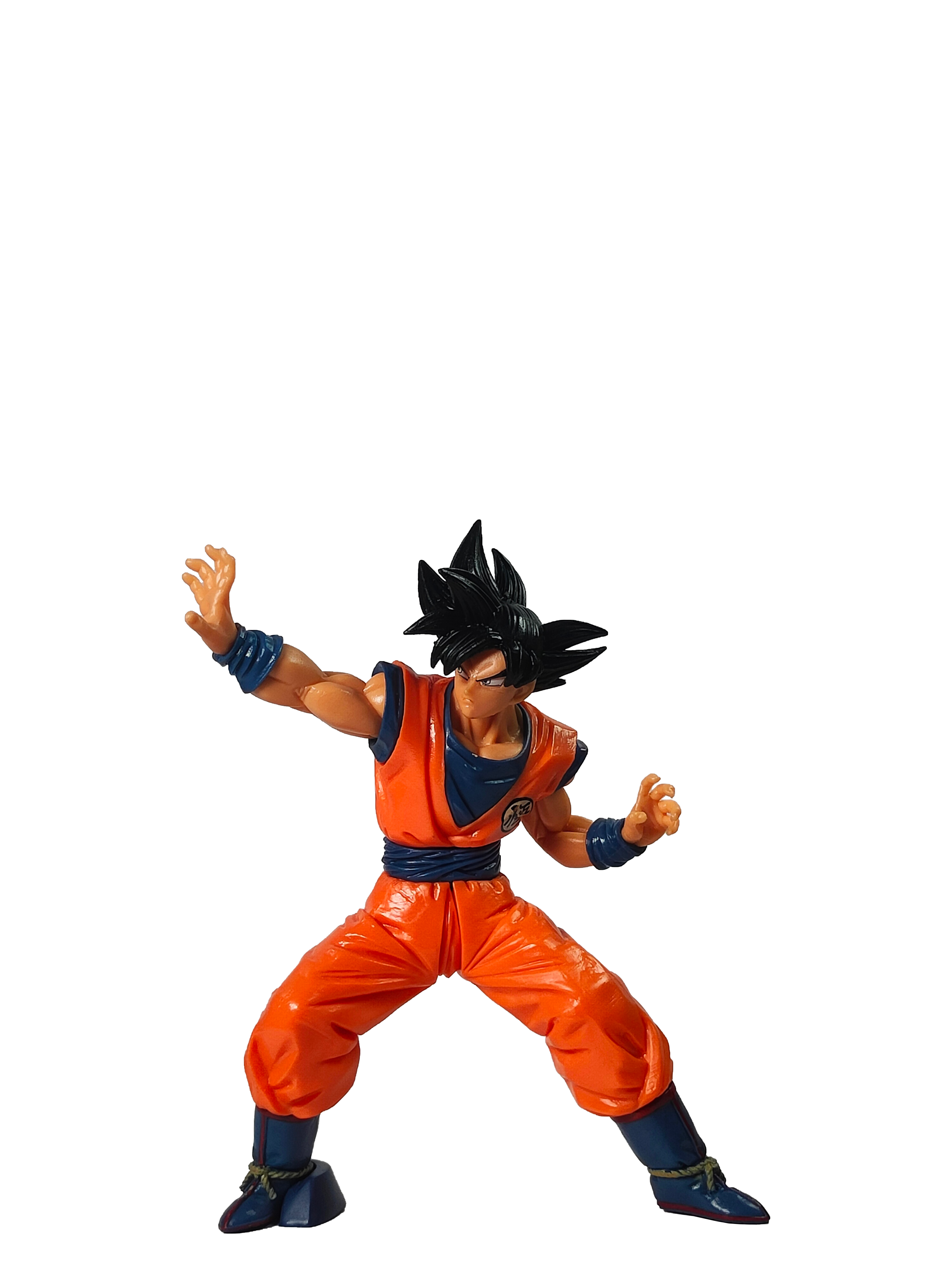 Son Goku Action Figure – Dragon Ball Z Collectible (22 CM)
