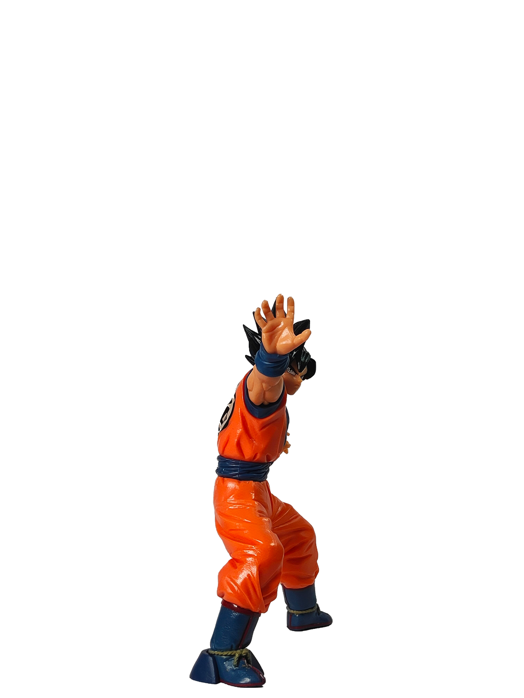 Son Goku Action Figure – Dragon Ball Z Collectible (22 CM)