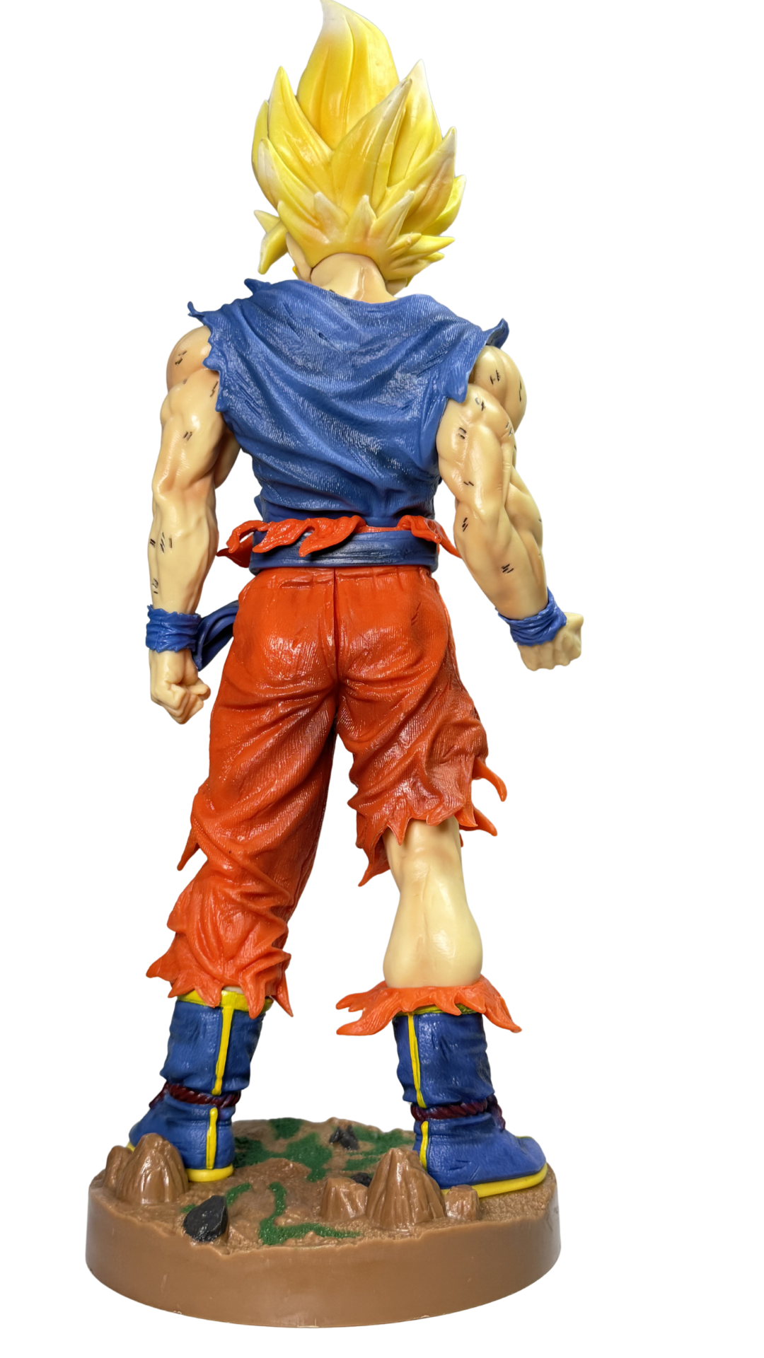 Super Saiyan Goku: Battle-Damaged Edition – Premium Action Figure (44cm) | Hellzone